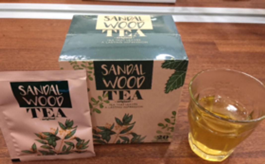 <白檀サンダルウッドティー付きコース>