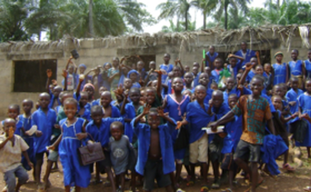 「モリンガ・スクールガーデン応援します」