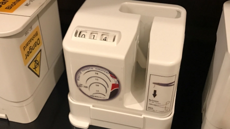 今、手術針を安全にカウントと破棄ができるカウンターが必要です