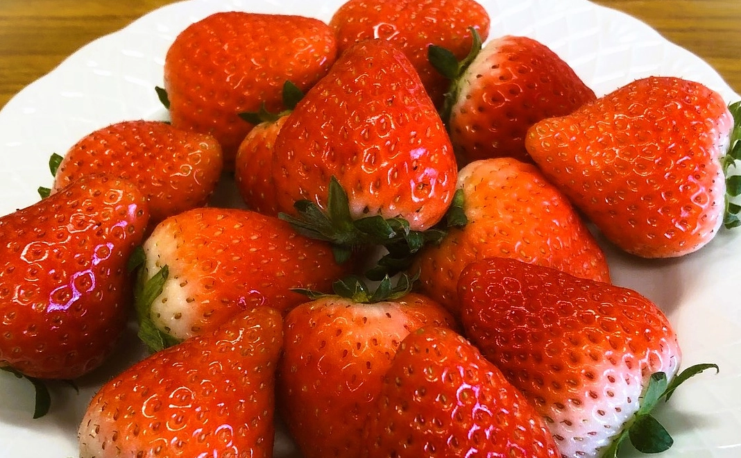 イチゴ「あまおとめ」　1キロ