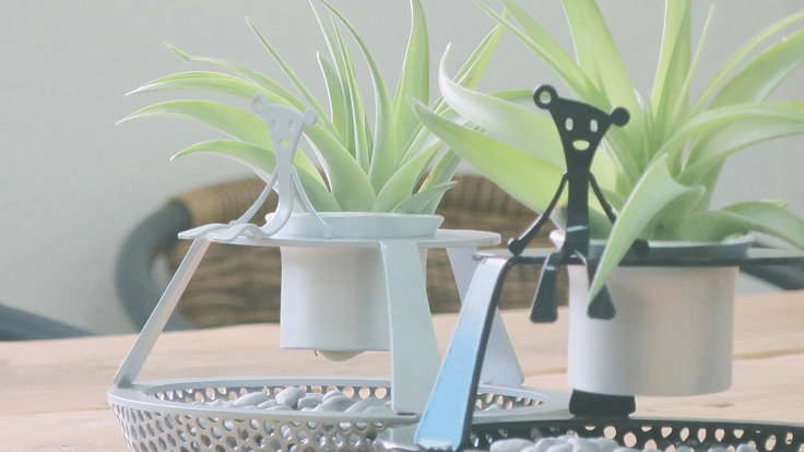 作品に私たちの思い、贈る方の思いを作品に刻みお届けしたい。