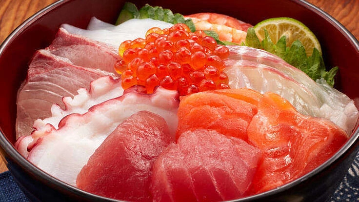 地域に根付いた皆んなが心落ち着く海鮮丼屋さん