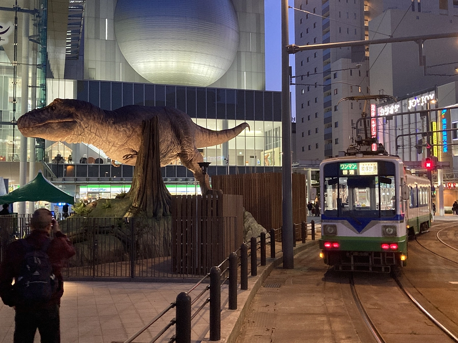南正時さんと行く！福井鉄道〝激アツ〟ツアー紹介【１】T.rexとツーショット
