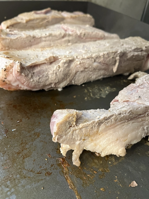 焼豚玉子ドックの調理シーンの一部をご紹介！