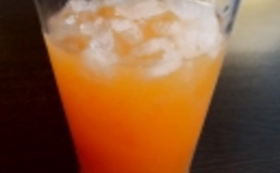 オーガニックなコーヒー・フレッシュ生ジュース無料券