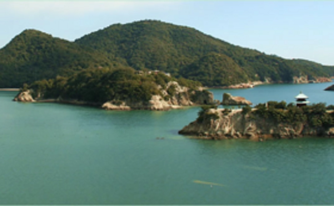 【家族の絆を応援隊を仙酔島にご招待！】