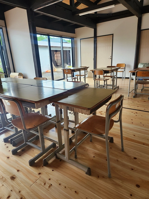 本日、施設のクリーニングと備品搬入をしました！