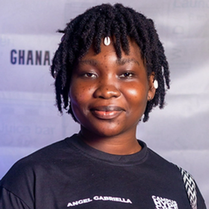 ガーナ大学からの留学生・ガブリエラさんのインタビュー