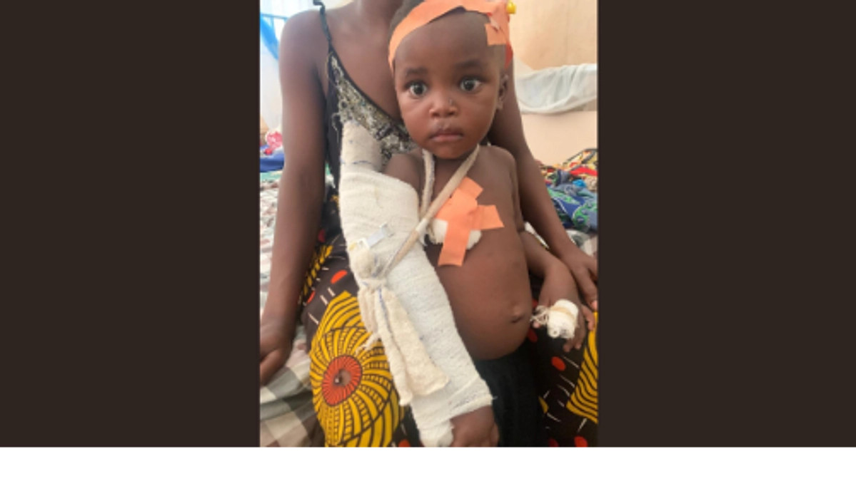 第一回緊急支援を実施。病院へ物資支援を行いました。