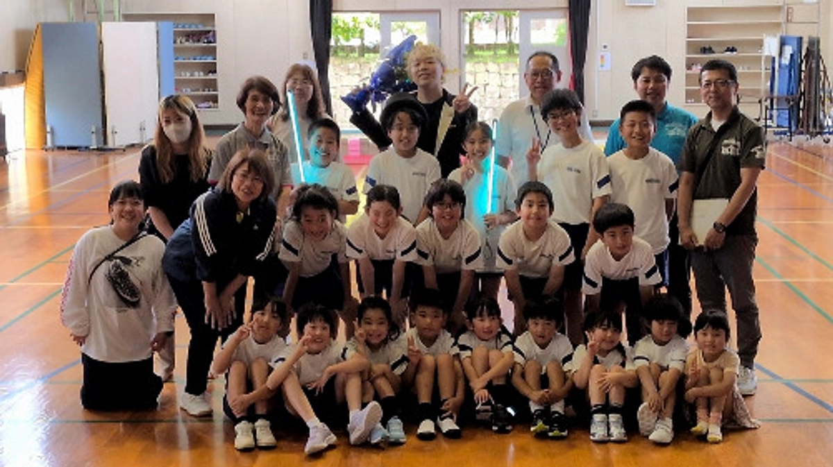 薩摩川内市立峰山小学校で鑑賞＆体験プログラムが実施されました！