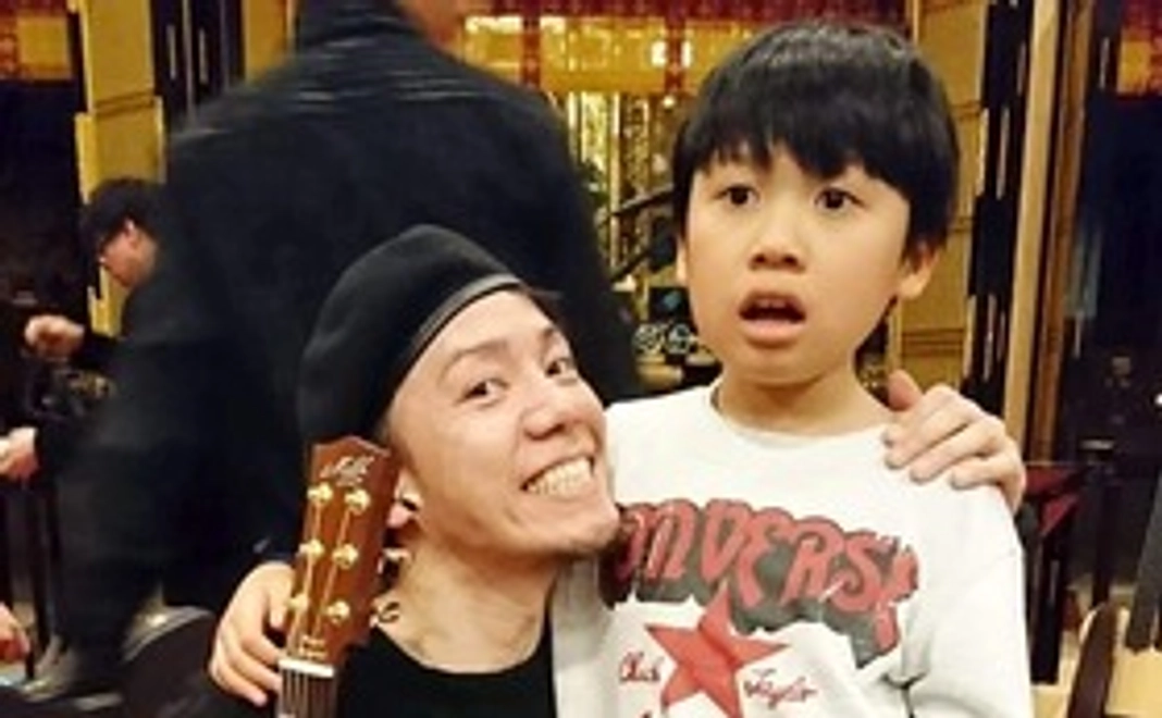 【施設で生LIVEします!】歌姫Januさん&ギタリスト中島タカヒロさん共演!癒しのマゴコロコンサート&感謝のお手紙付