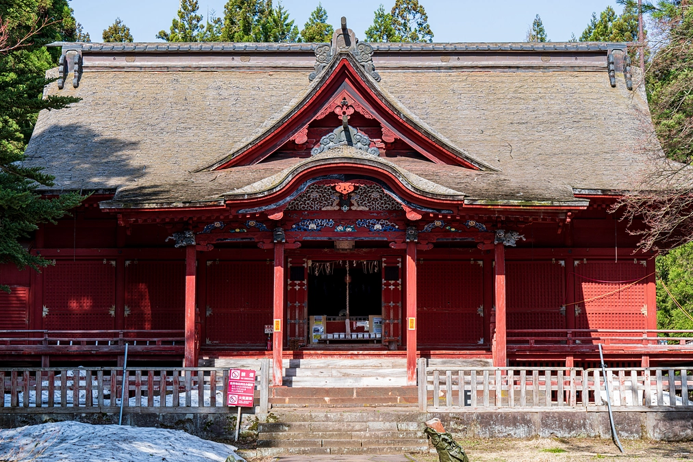 【解説】「拝殿」と「幣殿」〜その美しさと歴史〜