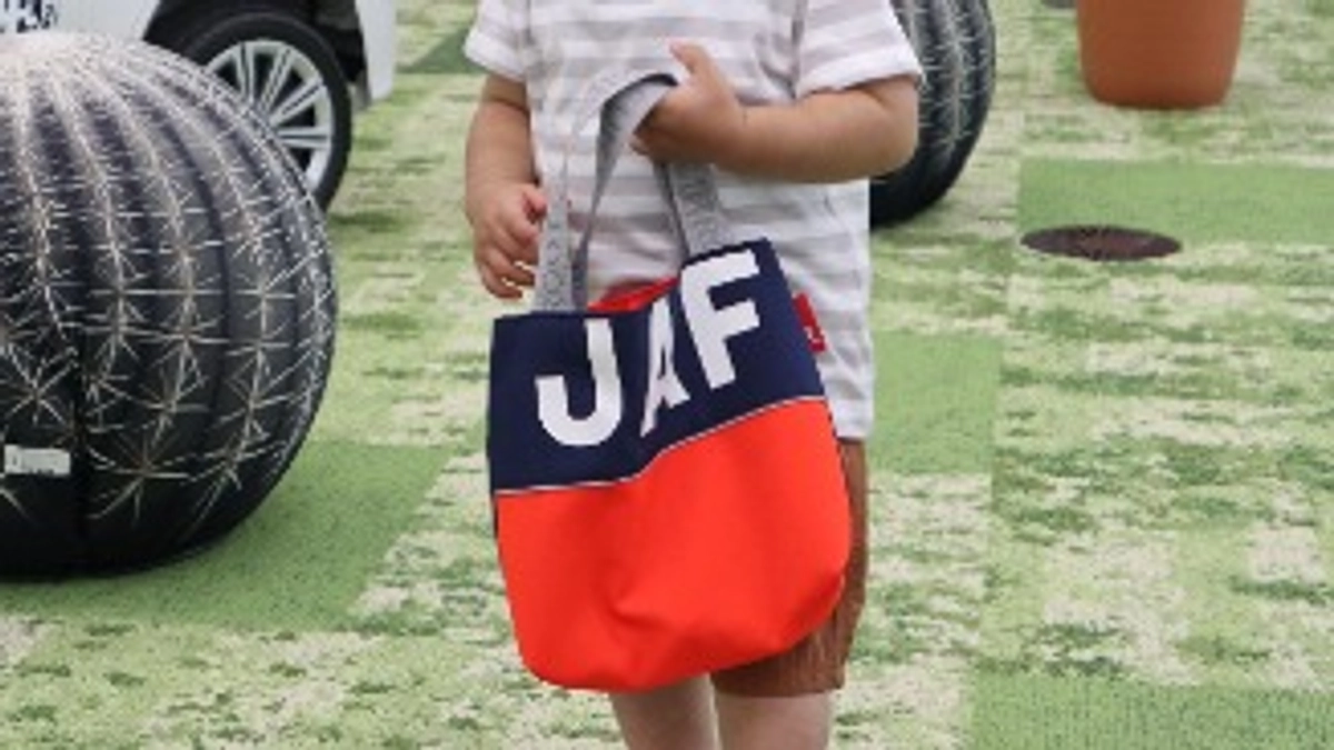 【リターン品⑥】みんなに知ってもらいたい！『トートバッグ（小）』＆撮影秘話