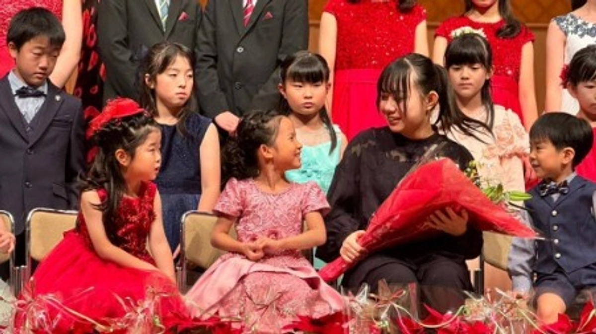 鈴木愛美さんが宝塚支部でゲスト演奏♪