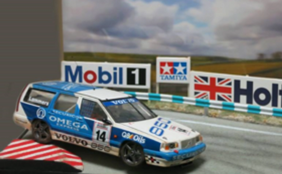 ジオラマカフェを存分楽しんで！ランチ無料券！