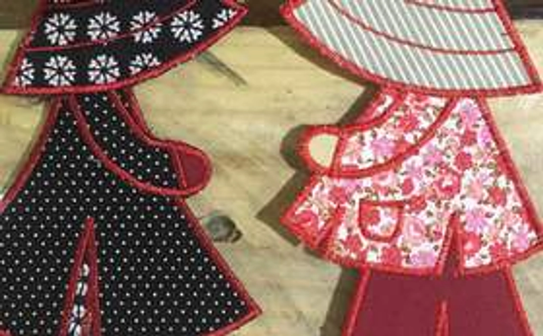 刺繍ストラップをプレゼント