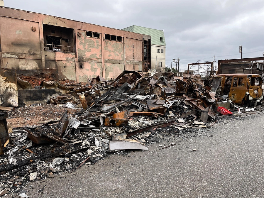 한국의 여러분께 기부를 부탁드립니다.