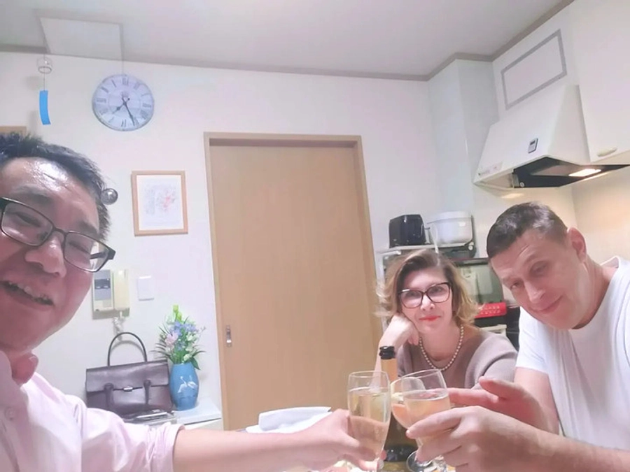 空いたワインボトルに込めた願いは？