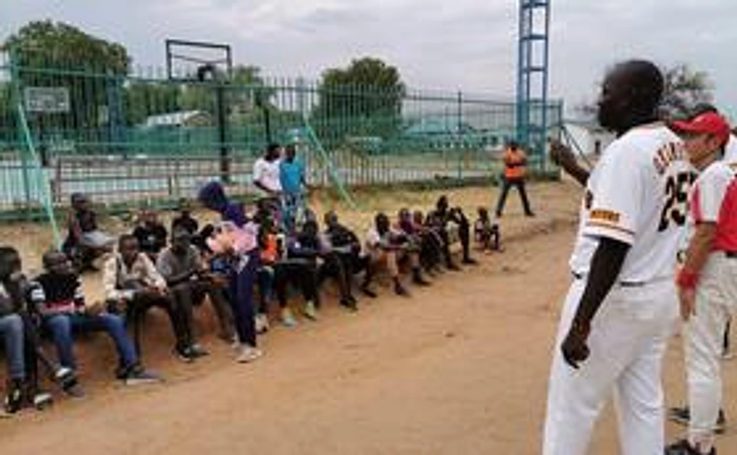 南スーダンの選手からサンクスメール&試合映像をお届けプラン1