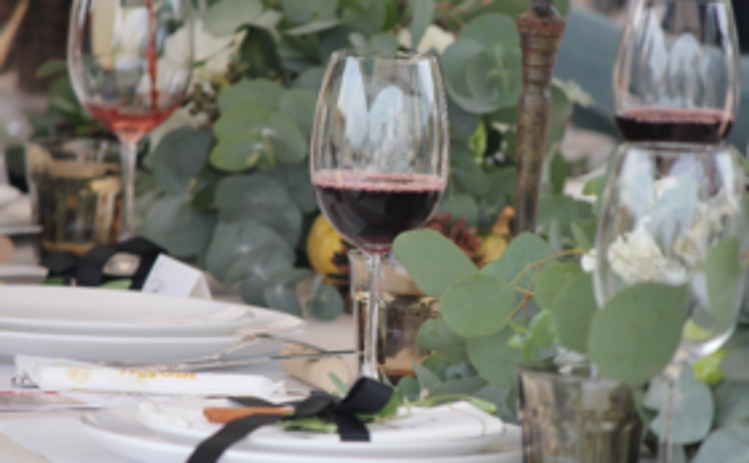 【マルシェへようこそ！】ガーデンレストランお食事券+幻のイタリア産高級自然農法ワイン試飲券