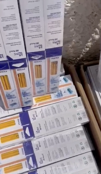 現地での教材購入完了のご報告