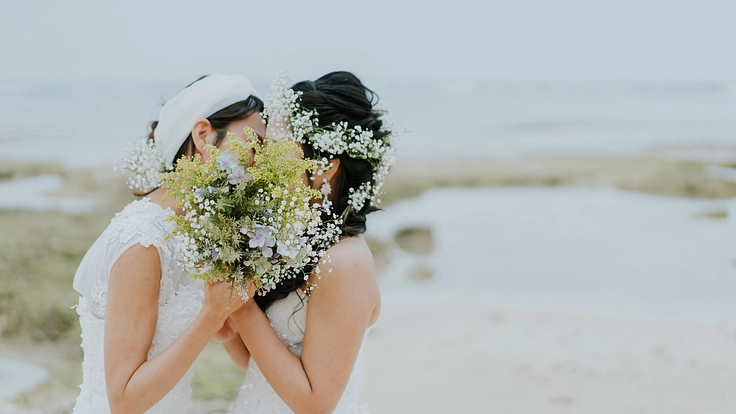 “好き”にまっすぐ。沖縄で新たな選択 LGBTQフォトウェディング