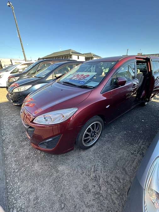 送迎に使用する車を探しに行ってきました。