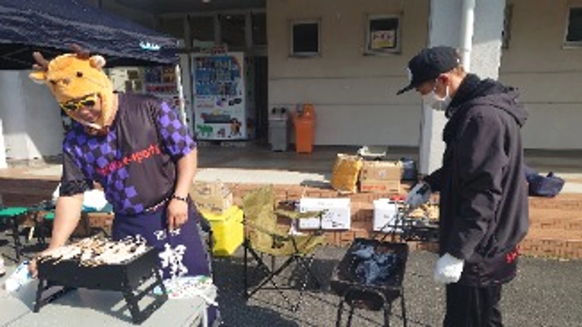 活動費を集めるためやきとり販売してきました！