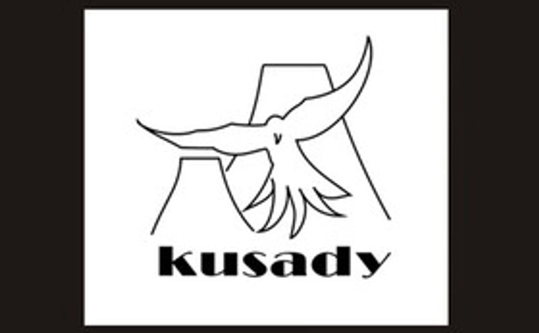 僕がデザインしたオリジナルステッカーをお送りします！