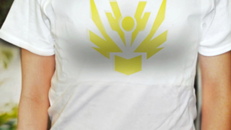 下着のラインを響きにくくするTシャツの宣伝素材を作成したい！