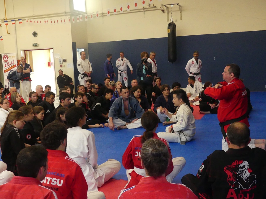 残り１時間、あと４万円…！