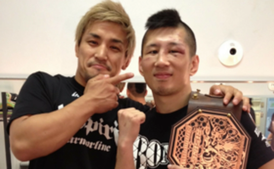 オリジナルTシャツorスマホケース!