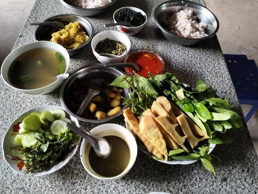 泊まり込みで学ぶ、女性たちの挑戦