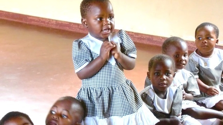 「勉強したい！」少女らの夢を叶えるマラウィ奨学金プロジェクト