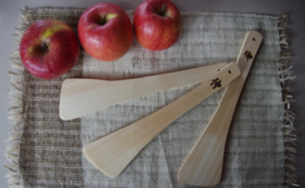 高尾の建具屋さんが作った木べらお届けプラン