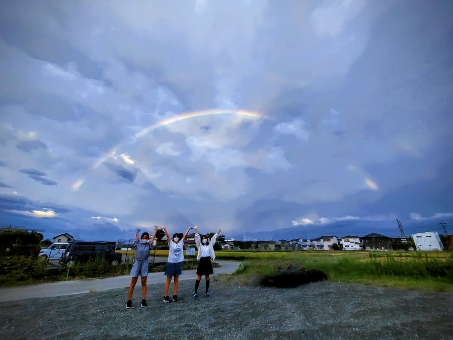 9/17日 名刺交換と企業訪問、挨拶まわりの練習をしました。