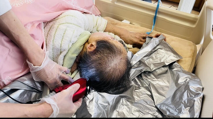 寝たきりの方へ、髪を落とさずカットできる訪問理美容を提供したい!