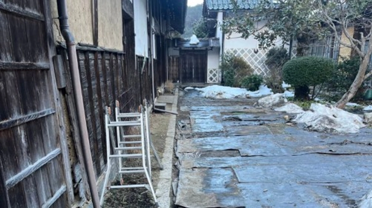 長屋改修工事　外の水回りは終わりました！