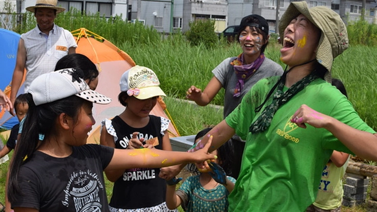 泥遊びもドラム缶風呂も！大人と子どものあそび場つどい場作り！