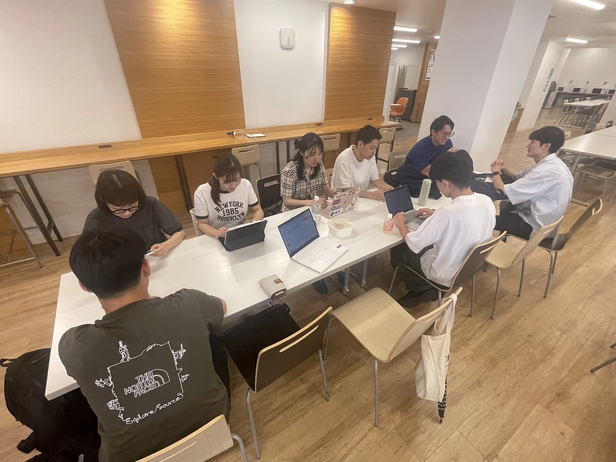 対面ミーティングを行いました！