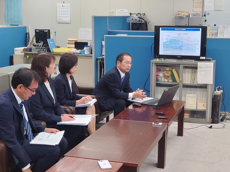 6/2(月)　記者会見を行いました。