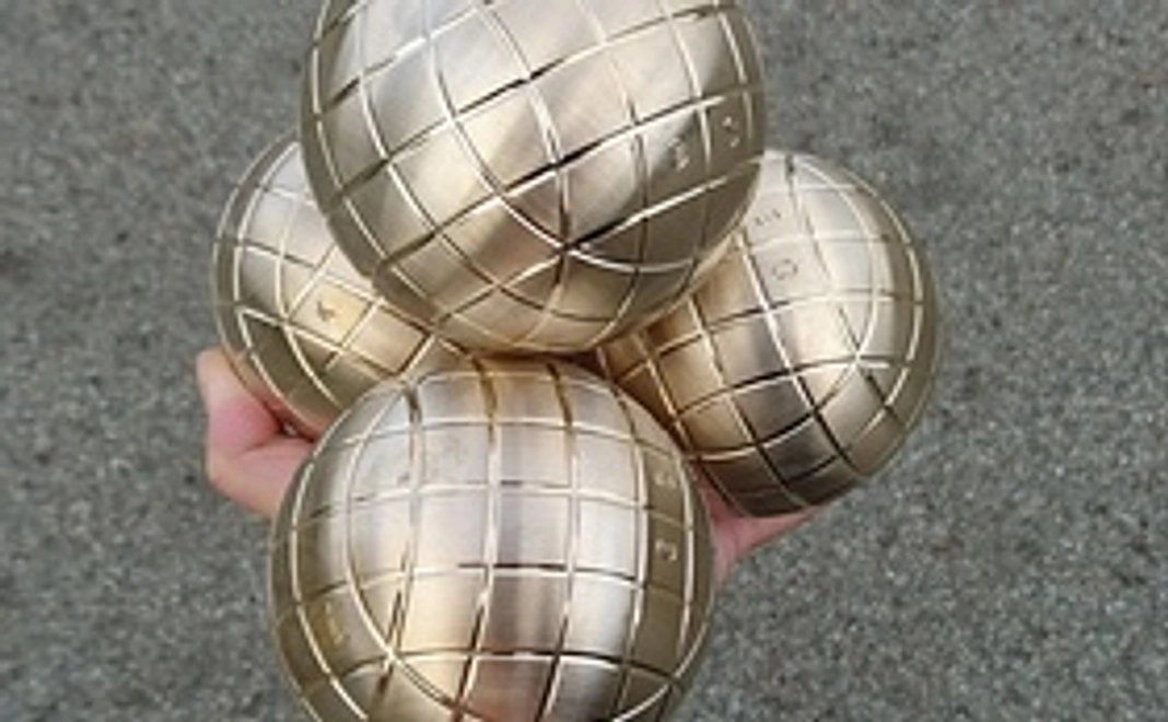 一緒にスポールブールを楽しみましょう！