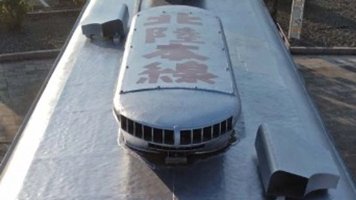 クハ489-501の屋根塗装完了しました！