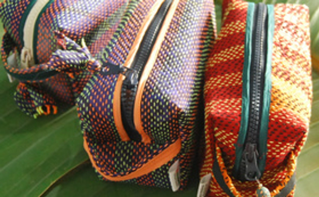 ボンナのノクシカタ・ポーチ