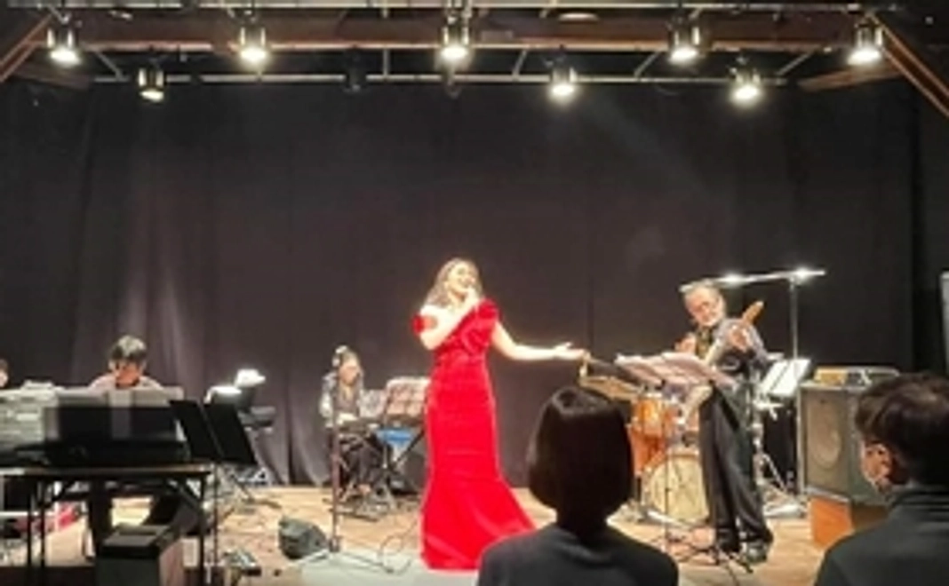 感謝の気持ちを込めてオリジナル曲を含む２ndカヴァーアルバムをお送りします。