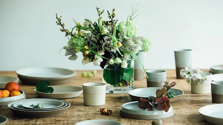 世界に誇る日本の伝統焼ものを、 現代に、そして未来へと繋ぎたい