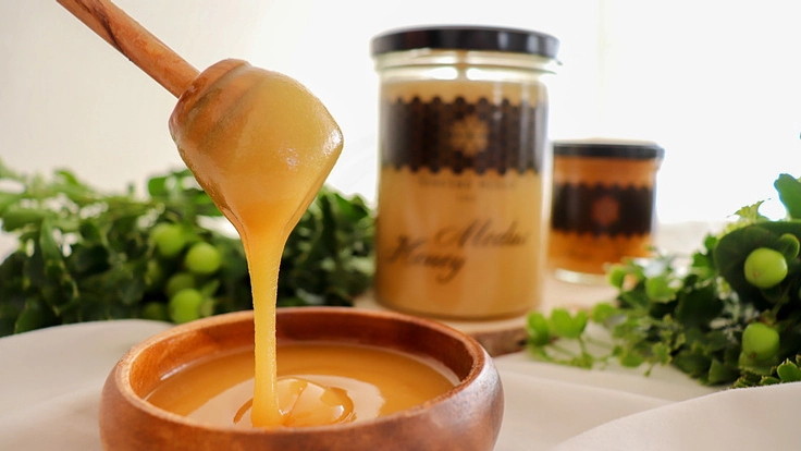 とろ～り濃厚。非加熱のリンデン（菩提樹）はちみつ！