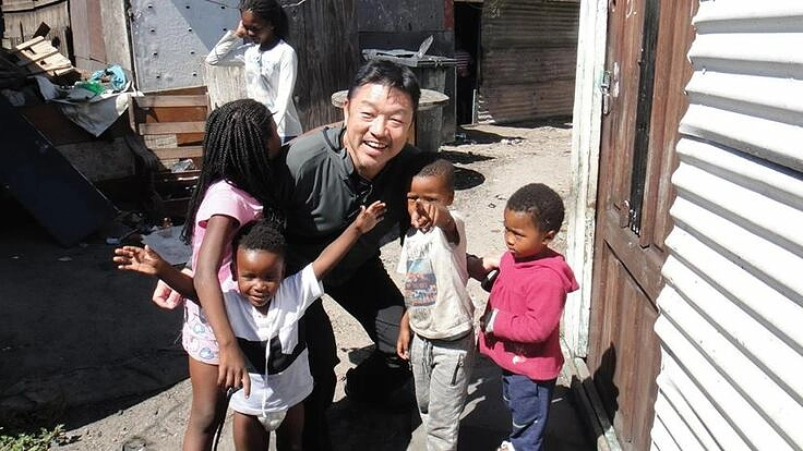 80カ国の旅を1冊の本に、「生きる意味」「命の大切さ」を伝えたい