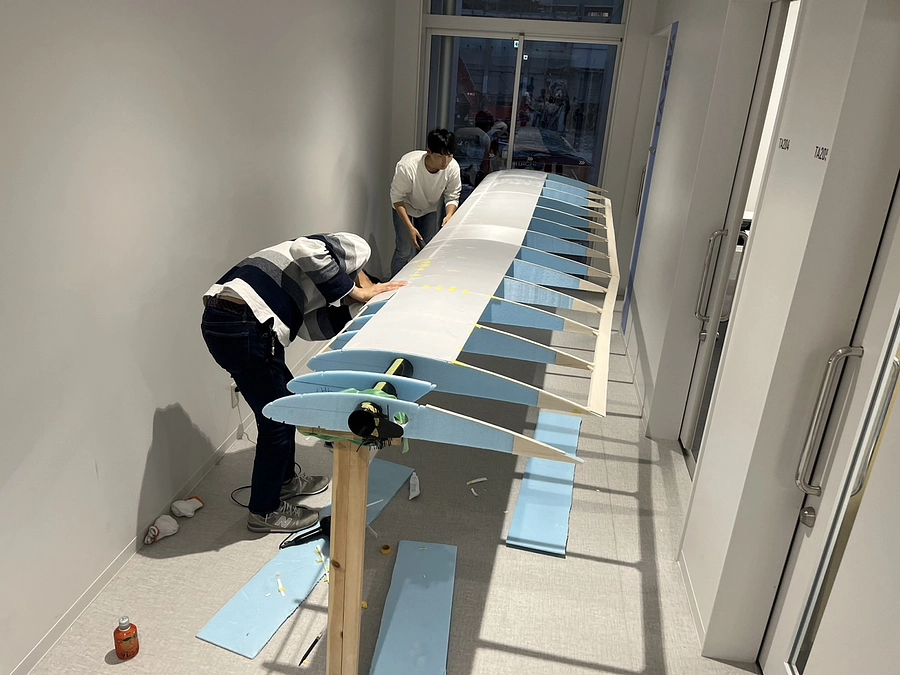 制作で大忙しです！