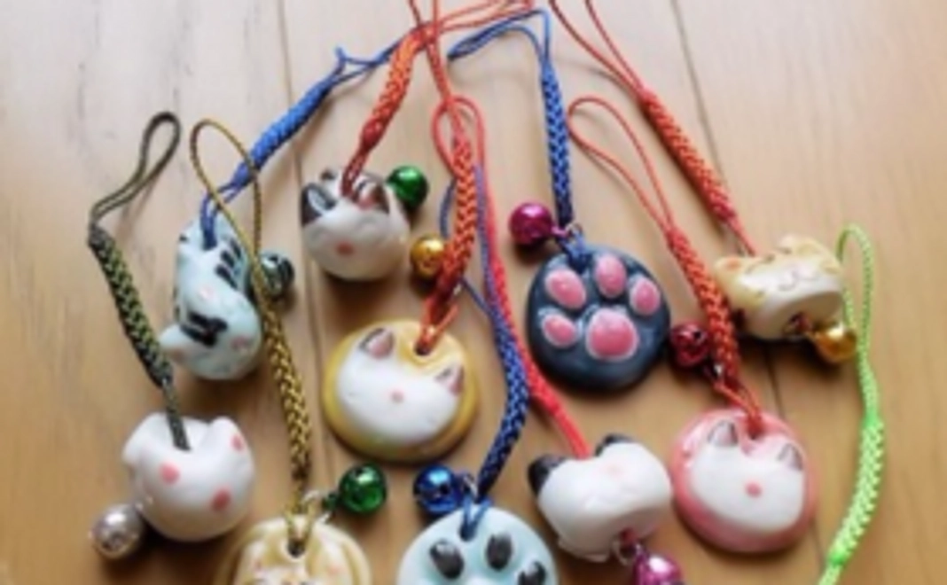 こちら肉球クラブ活動支援　10,000円　ニャンコのオリジナル手作り小物